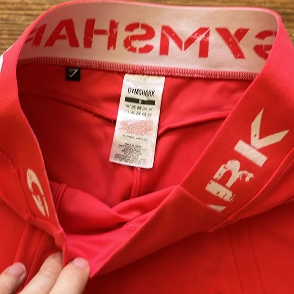 Pink Gymshark Leggings w/ Pockets size small - Picture 3 of 6